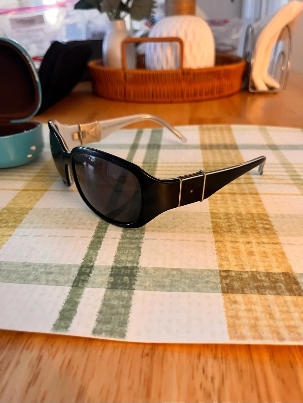 Authentic Robert Marc NYC 572-1  Vintage Sunglasses Black & Baby Blue With Case